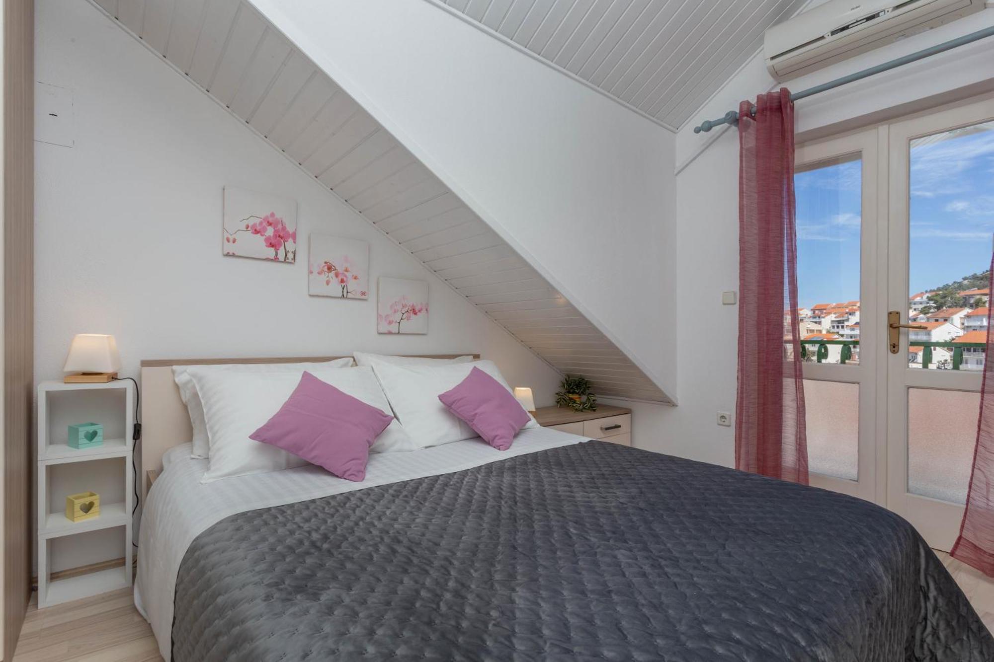 Apartments Marija Bibic Hvar Town Esterno foto