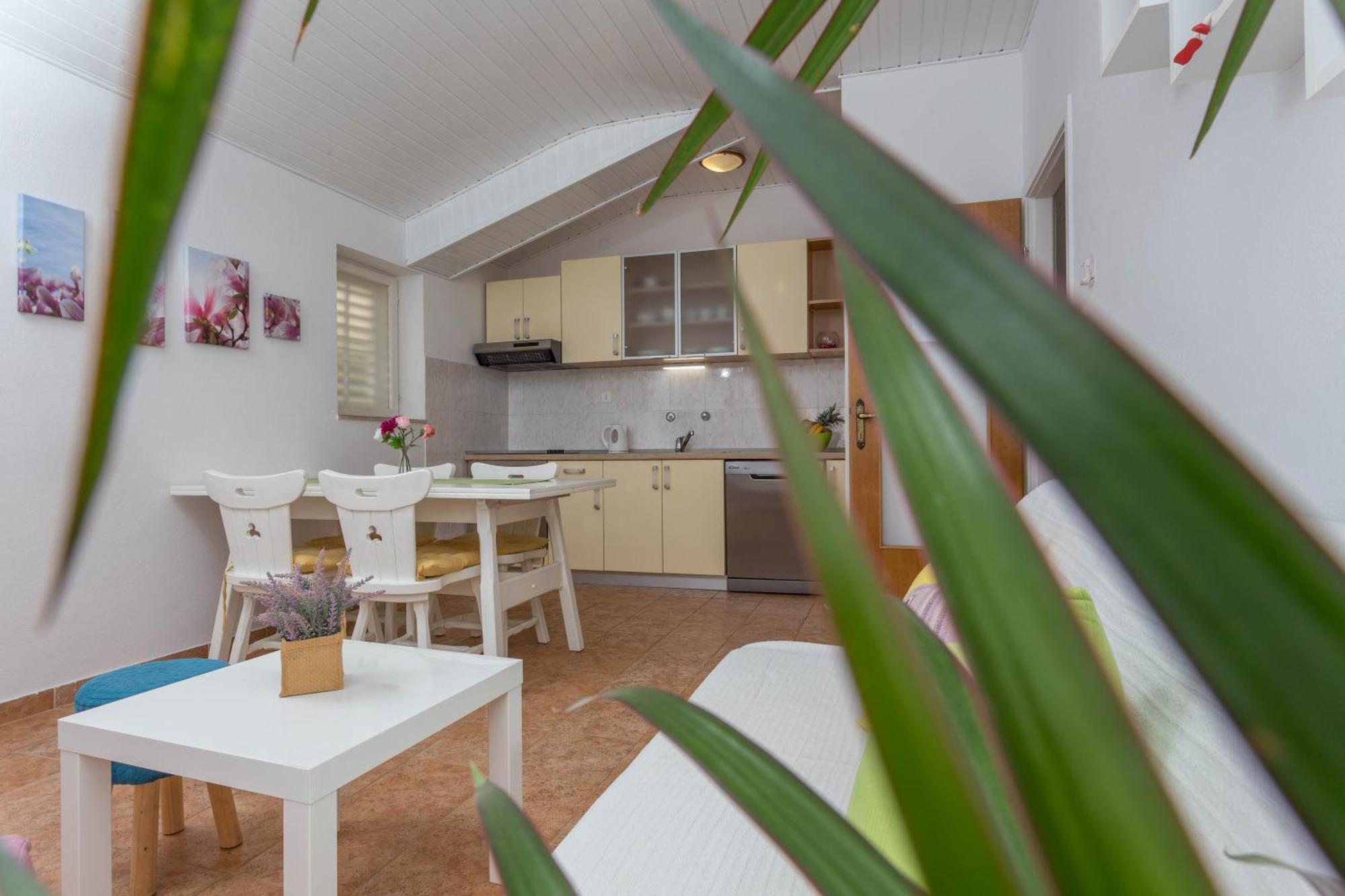 Apartments Marija Bibic Hvar Town Esterno foto
